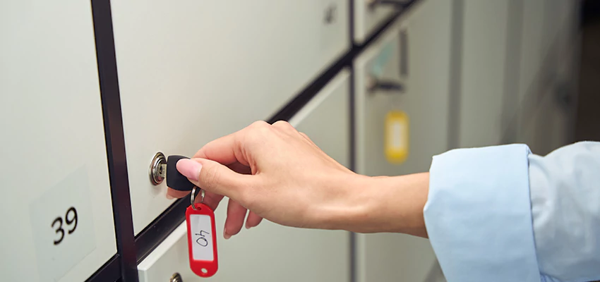 Upgrading File Cabinet Locks in Roseland, California