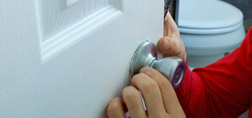 Vintage Door Knob Replacement in Roseland, CA